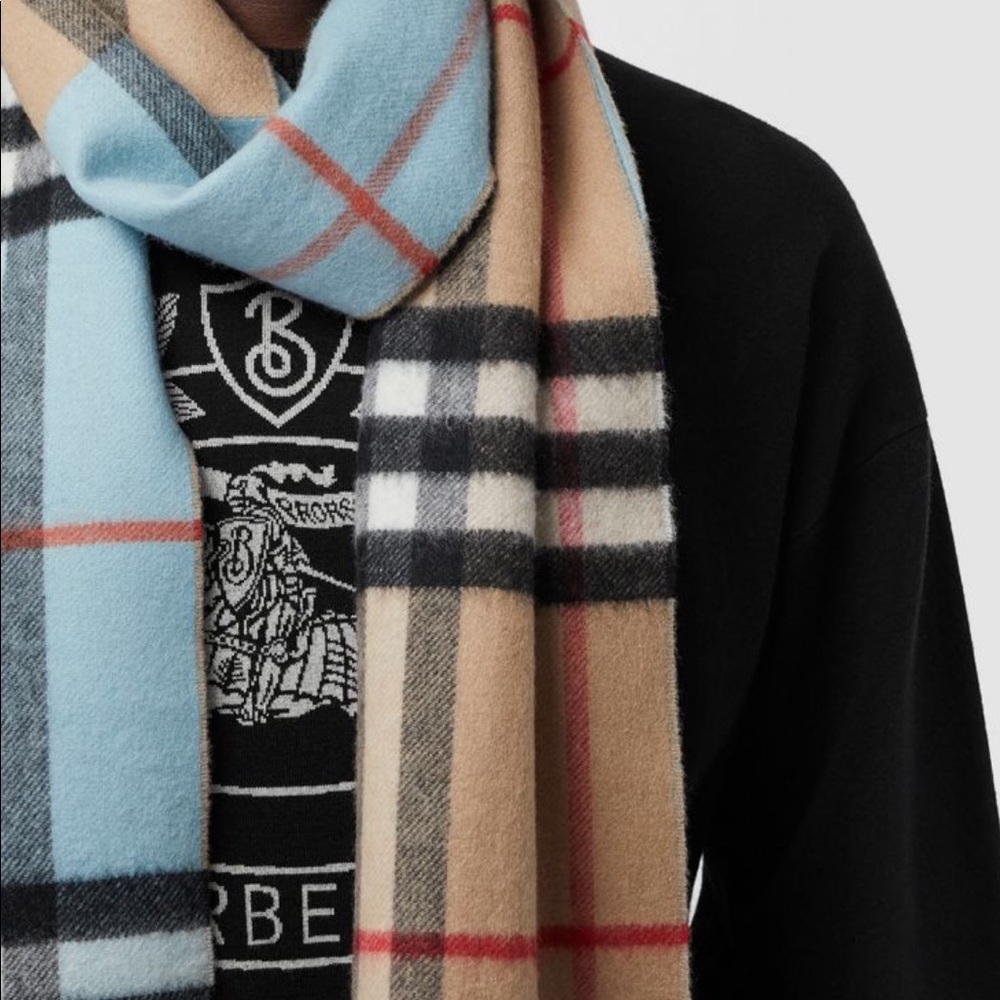 Reversible Colour Block Double-faced Cashmere